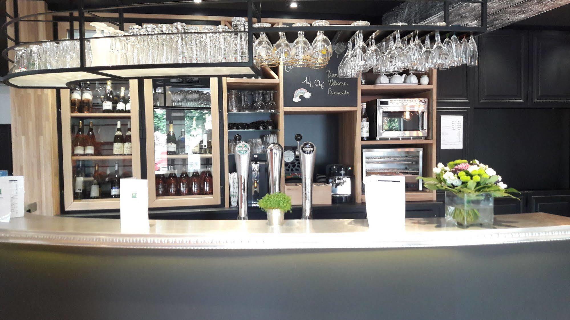 ibis Styles Dinan Centre Ville Exteriér fotografie