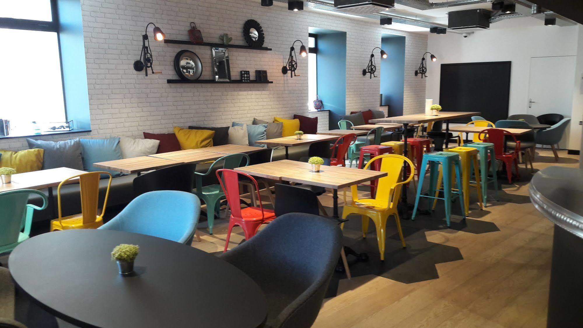 ibis Styles Dinan Centre Ville Exteriér fotografie